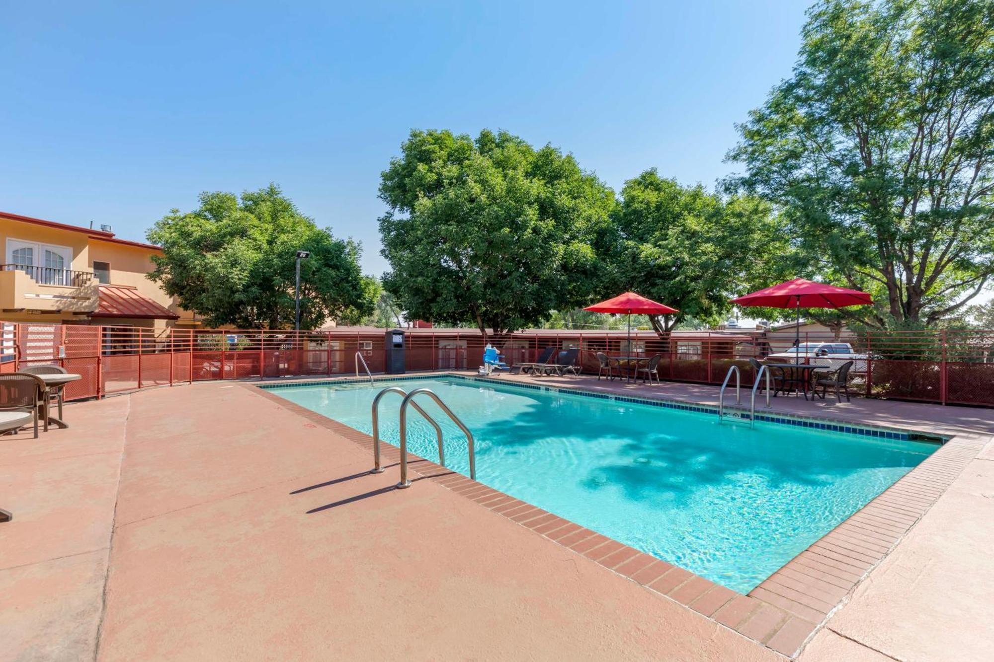Best Western Kiva Inn Fort Collins Exterior foto