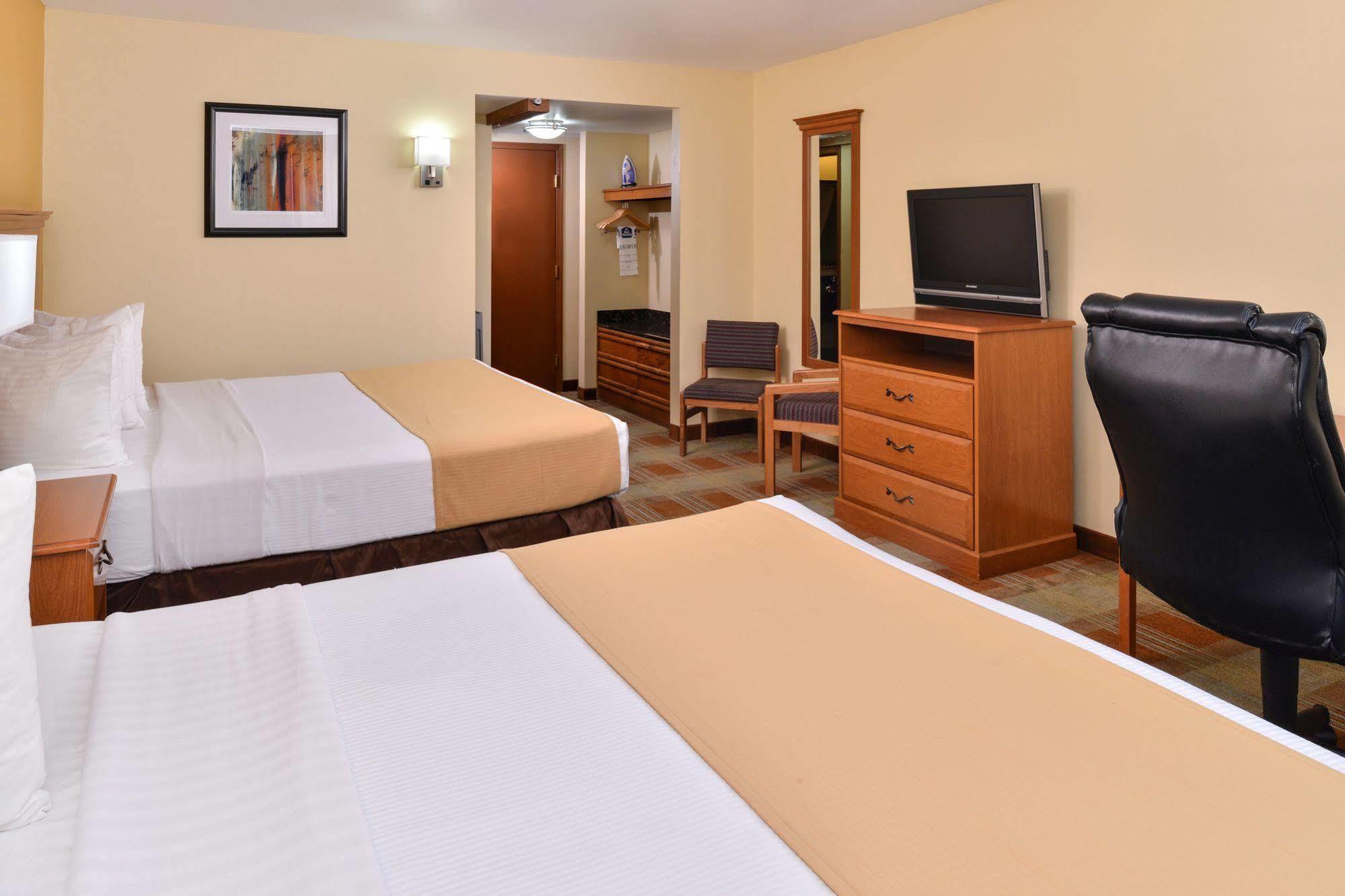 Best Western Kiva Inn Fort Collins Exterior foto